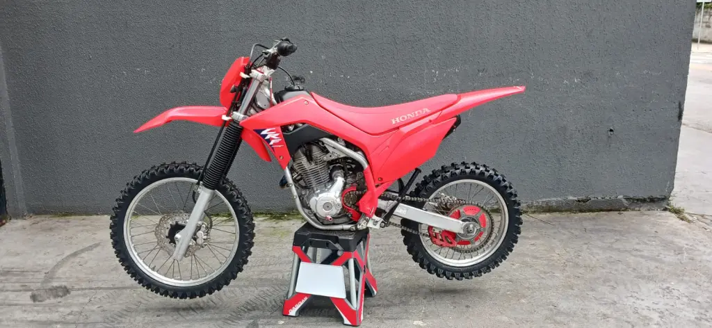 HONDA CRF 250 - Foto