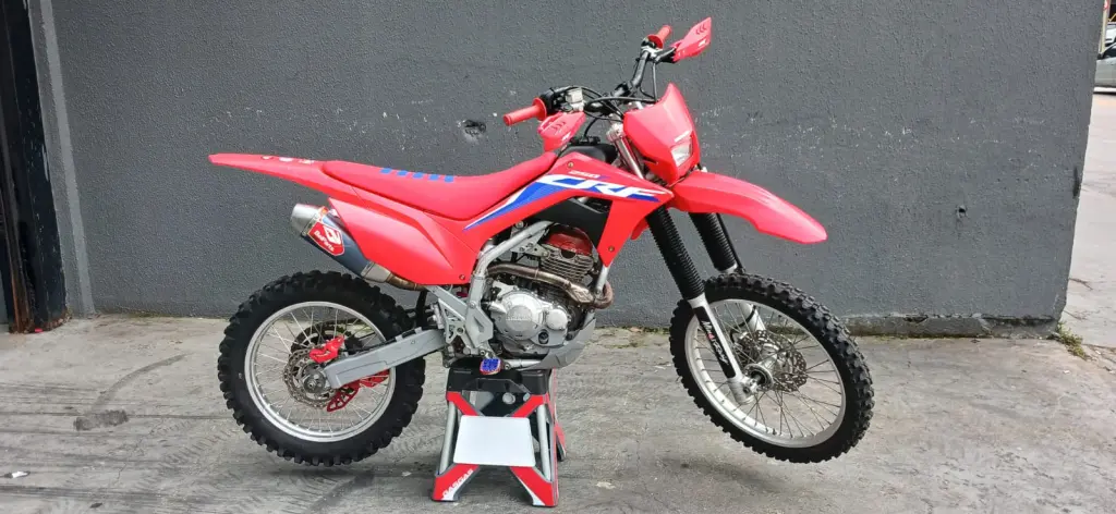 HONDA CRF 250 - Foto