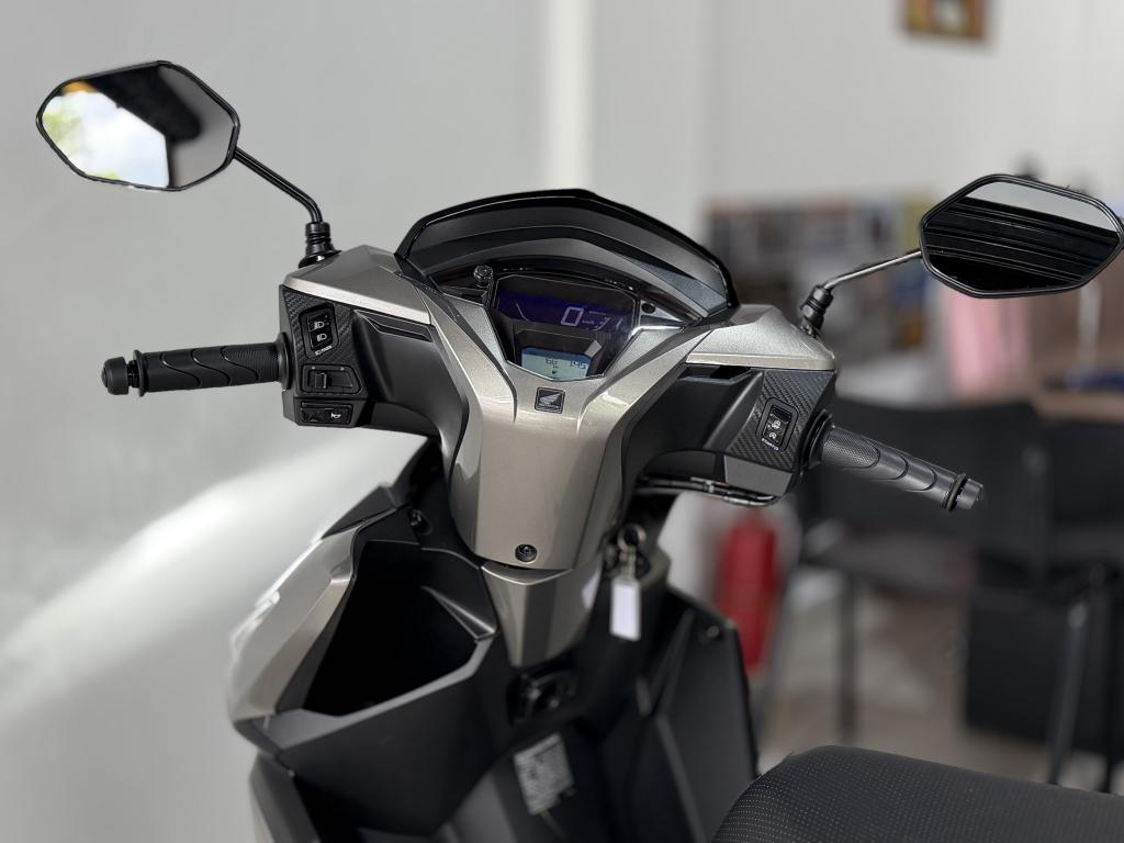 HONDA Elite 125 - Foto