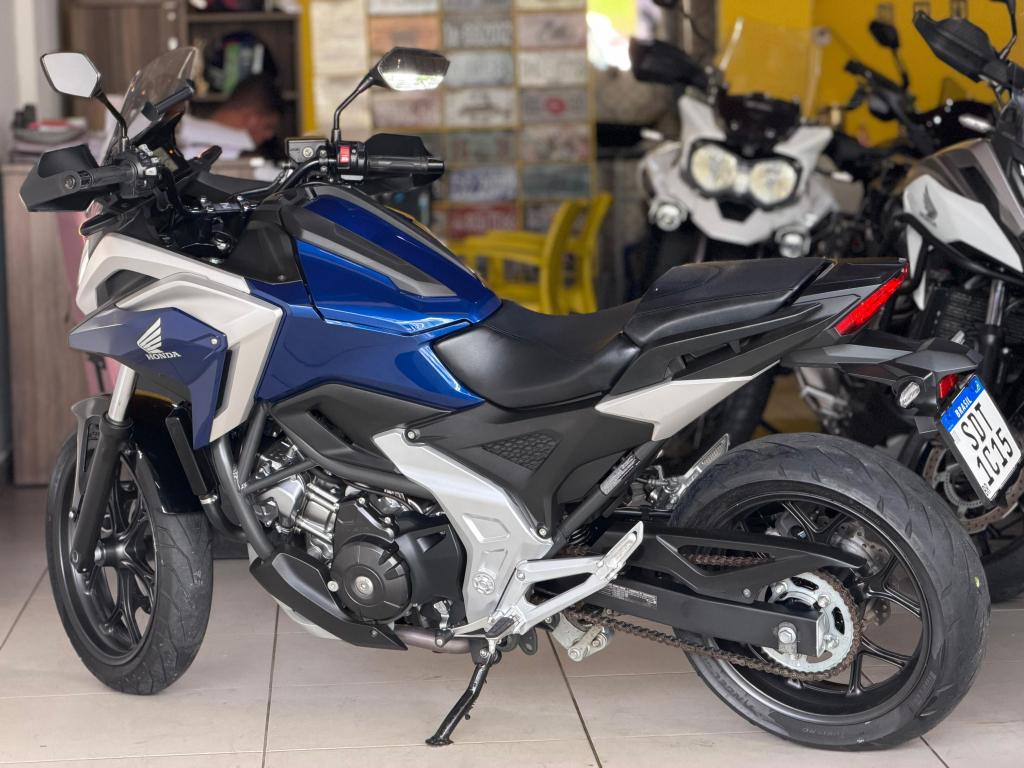 HONDA NC 750 X - Foto