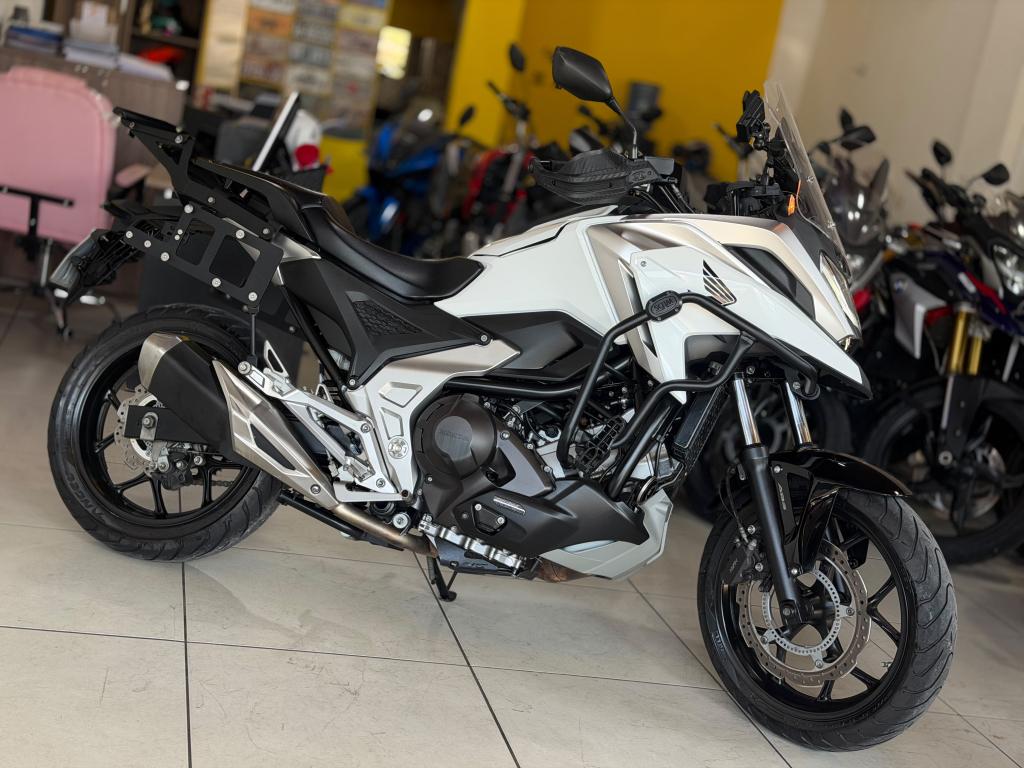 HONDA NC 750 X - Foto
