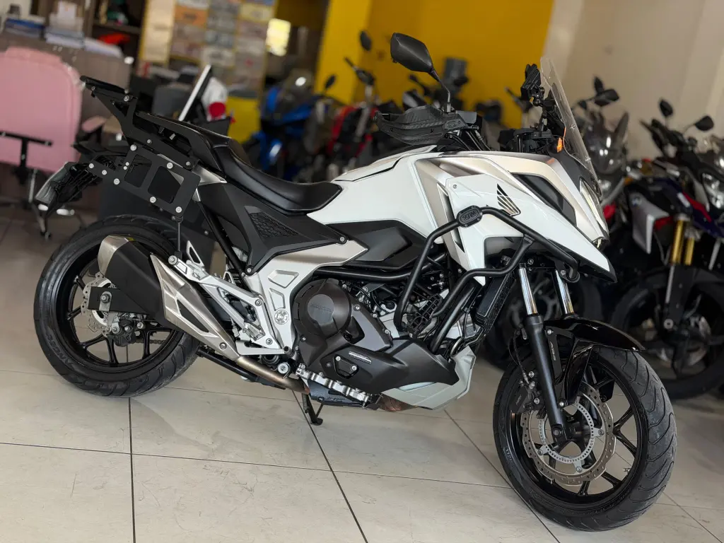 HONDA NC 750 X - Foto