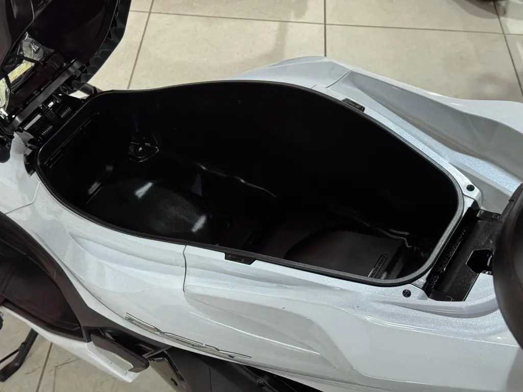 HONDA PCX 160 - Foto