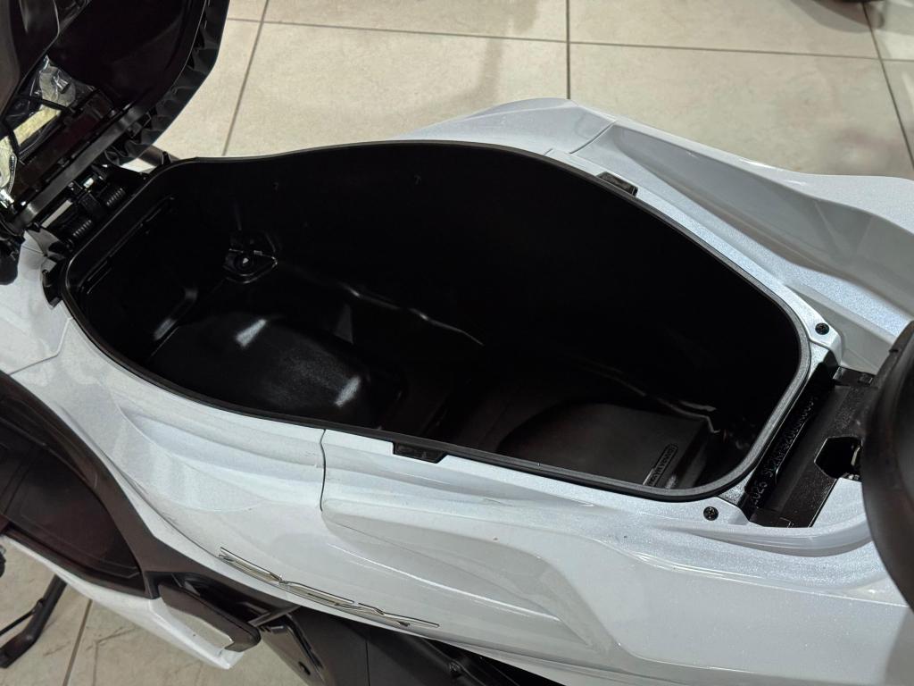 HONDA PCX 160 - Foto