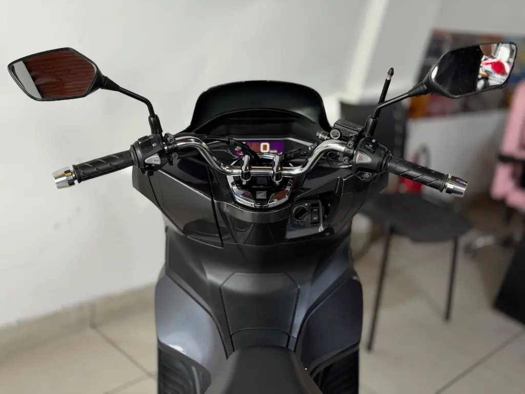HONDA PCX 160 - Foto