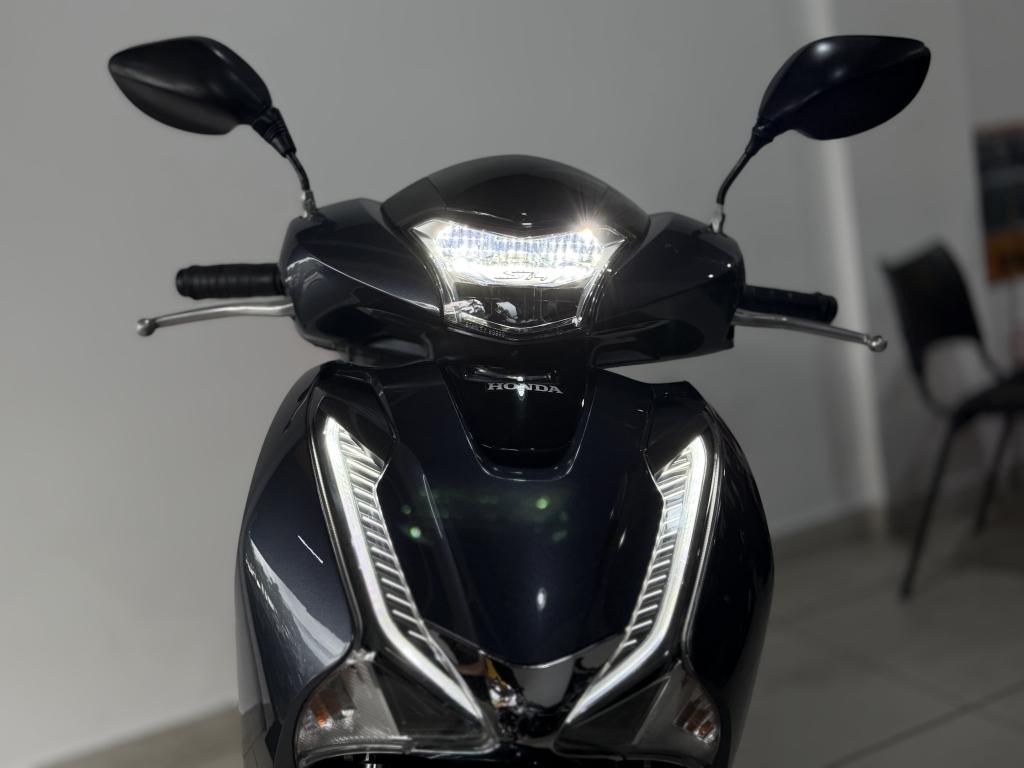 HONDA SH 150 I - Foto