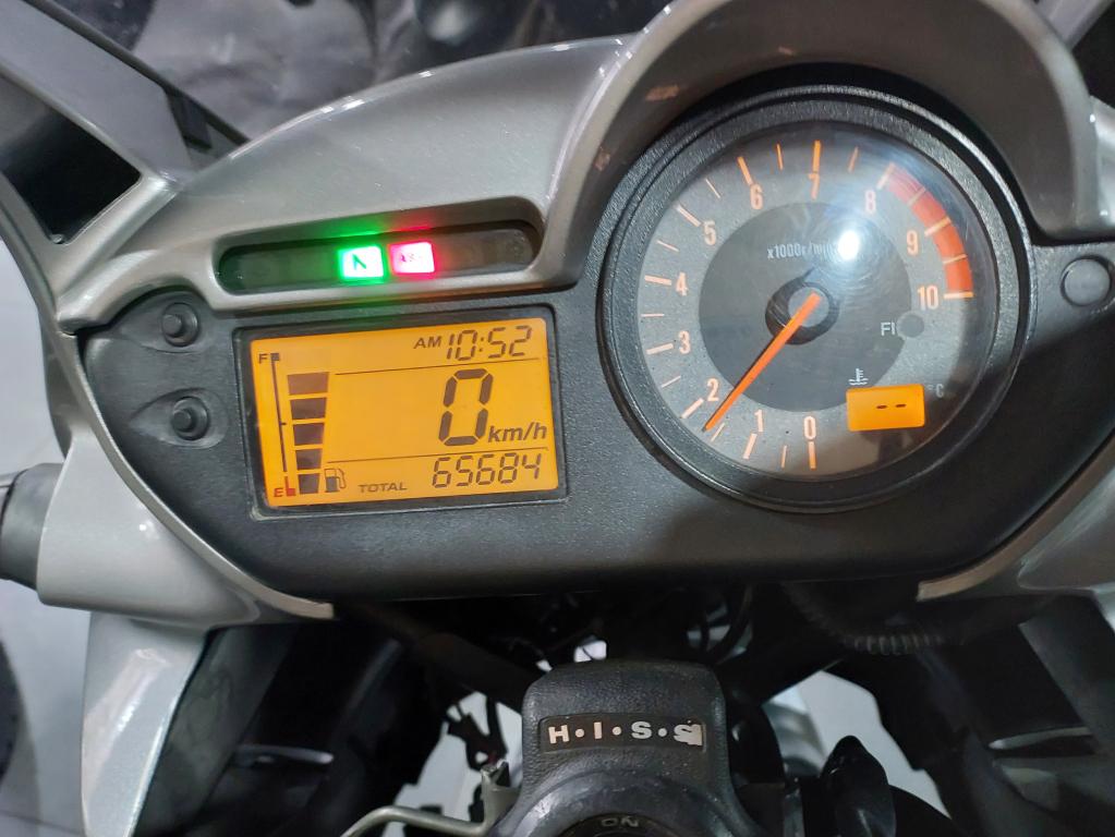 HONDA XL 700V Transalp - Foto