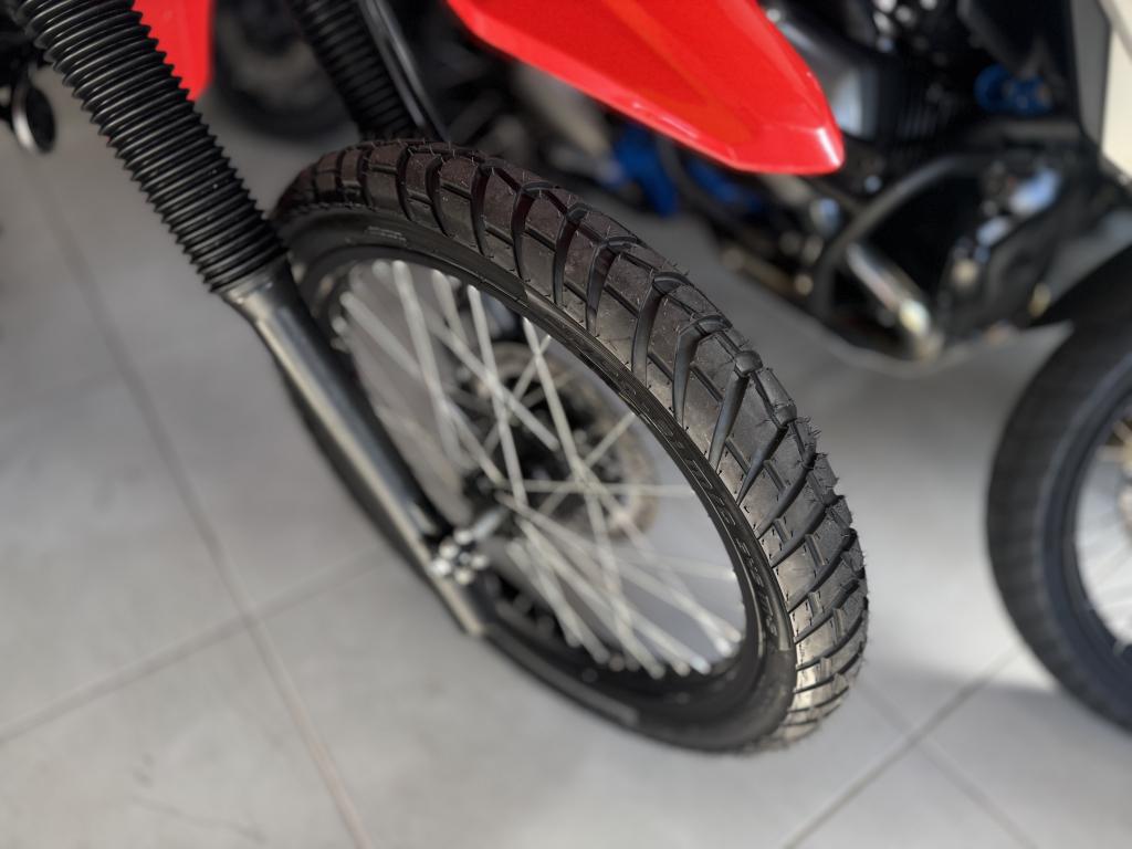 HONDA XR 300 L Tornado - Foto