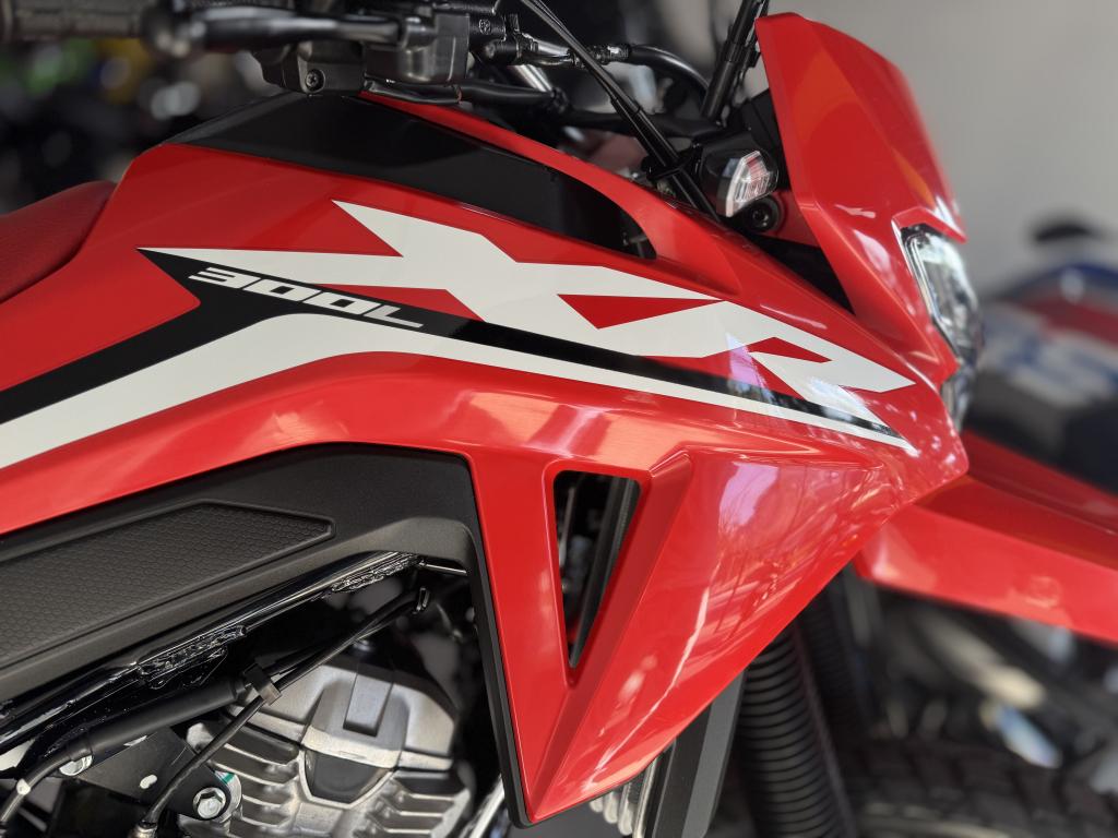 HONDA XR 300 L Tornado - Foto