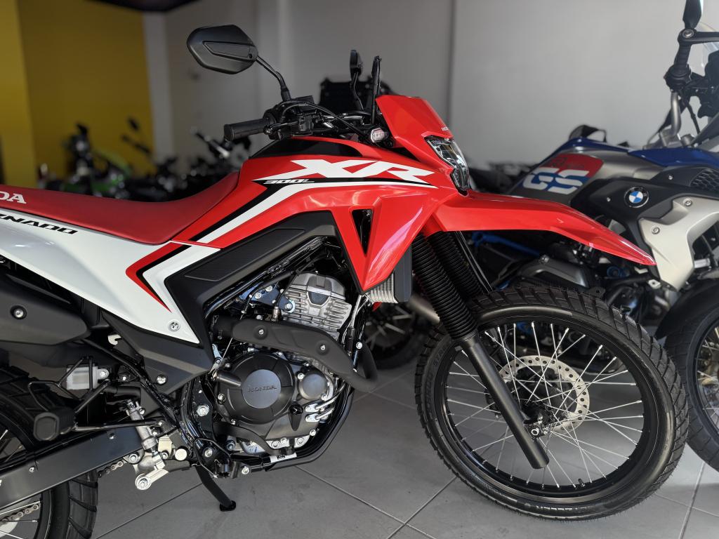 HONDA XR 300 L Tornado - Foto