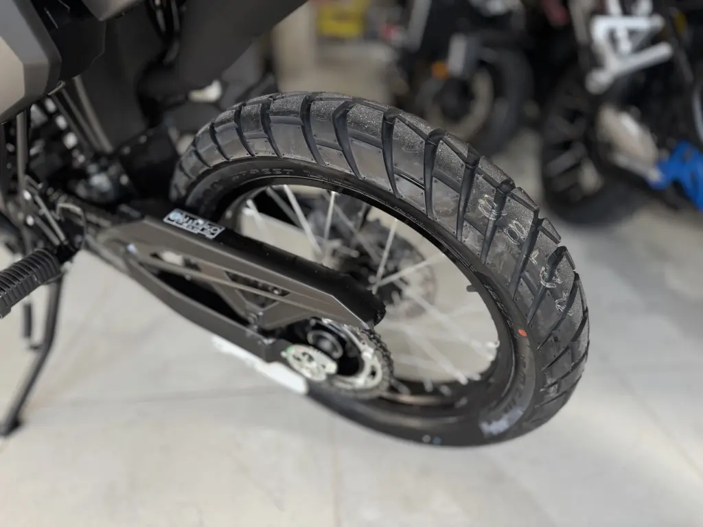 HONDA XR 300 L Tornado - Foto