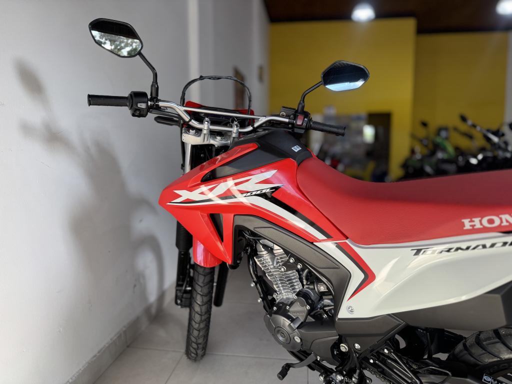 HONDA XR 300 L Tornado - Foto