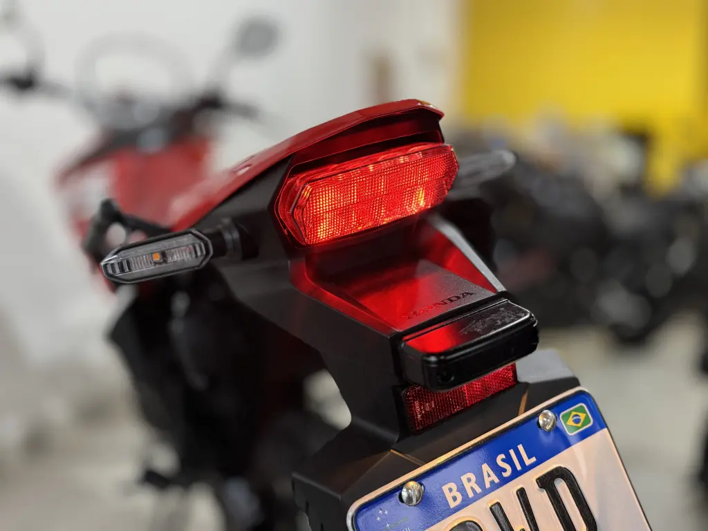 HONDA XR 300 L Tornado - Foto