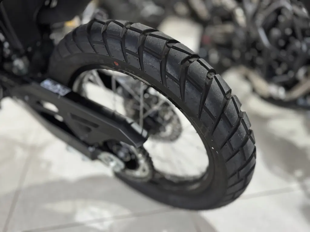 HONDA XR 300 L Tornado - Foto