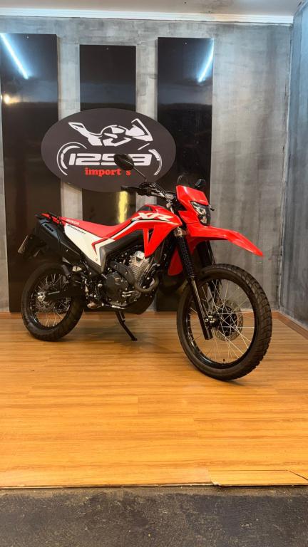 HONDA XR 300 L Tornado - Foto