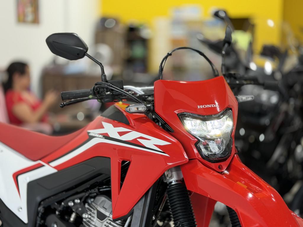 HONDA XR 300 L Tornado - Foto