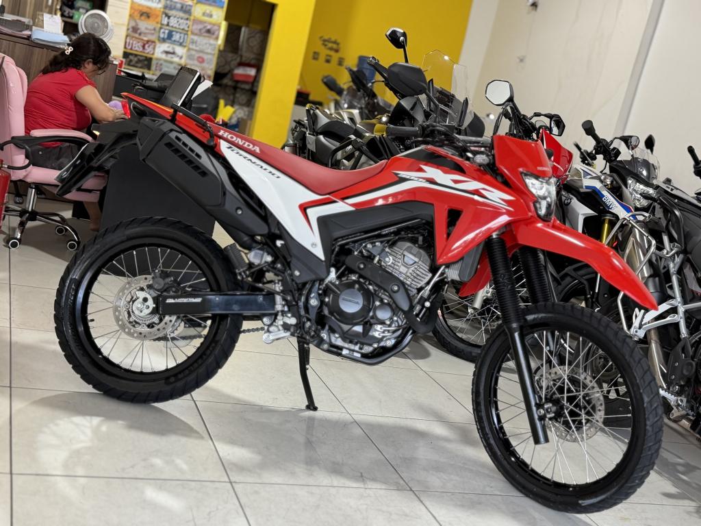 HONDA XR 300 L Tornado - Foto