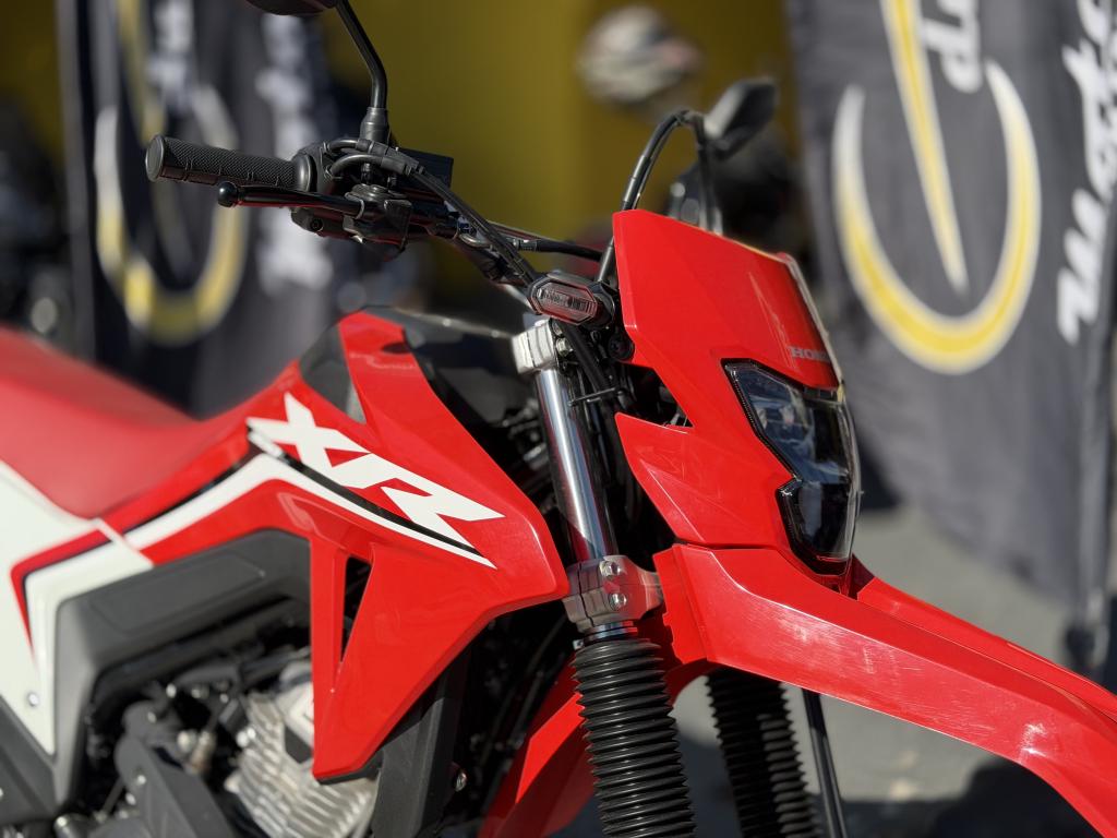 HONDA XR 300 L Tornado - Foto