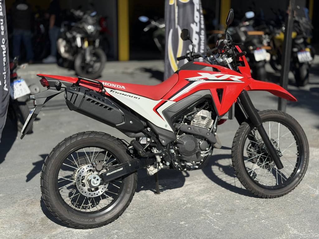 HONDA XR 300 L Tornado - Foto
