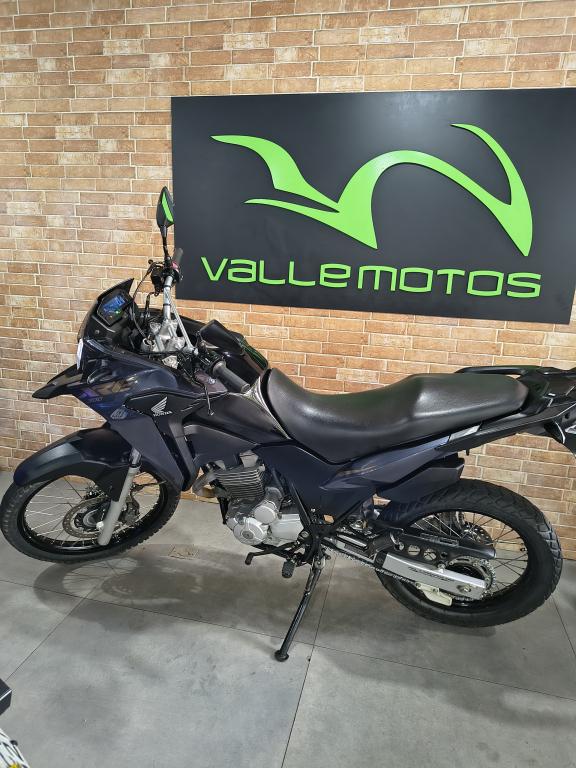 HONDA XRE 300 - Foto