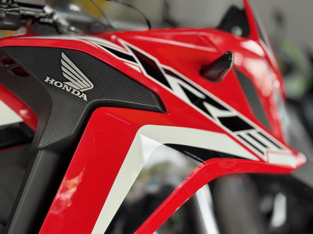 HONDA XRE 300 - Foto