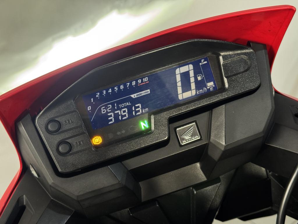 HONDA XRE 300 - Foto