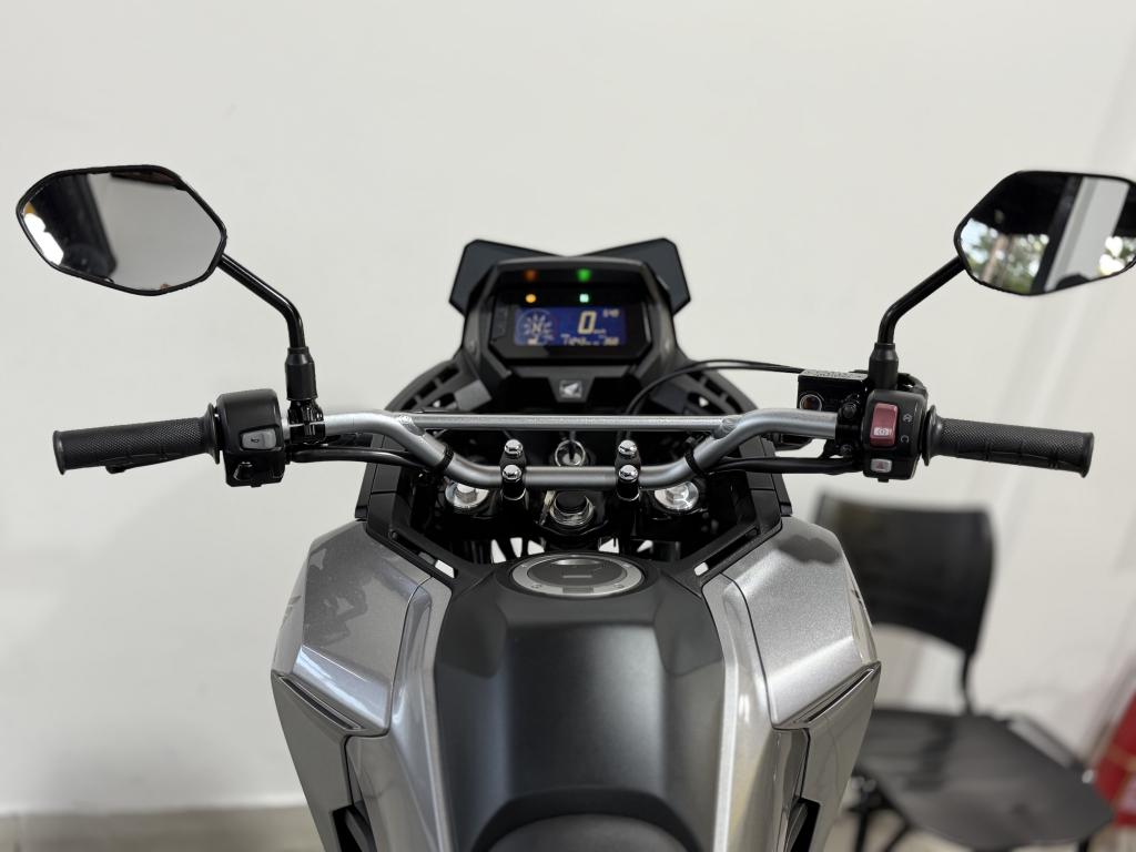 HONDA XRE 300 Sahara - Foto