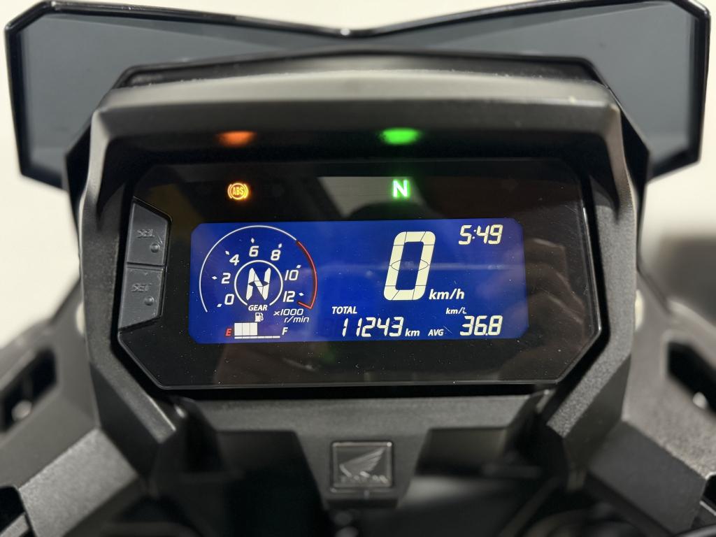 HONDA XRE 300 Sahara - Foto