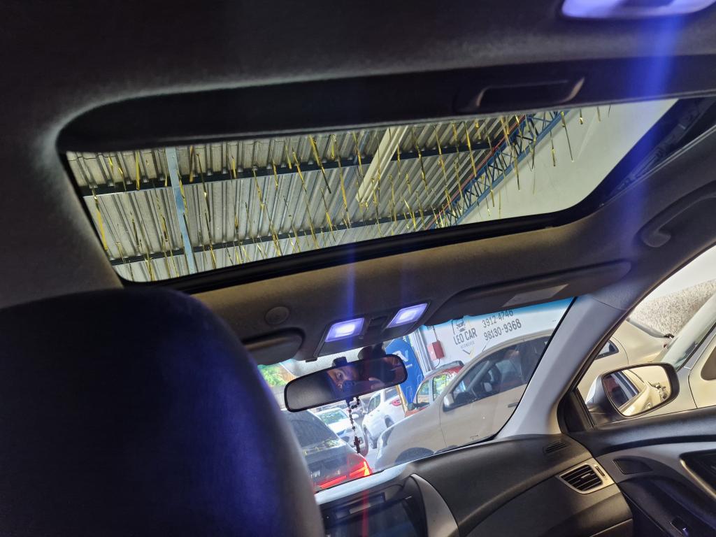 HYUNDAI Elantra - Foto