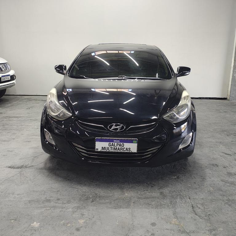 HYUNDAI Elantra - Foto