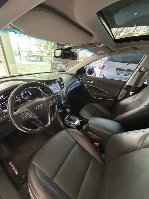 HYUNDAI Grand Santa Fé - Foto