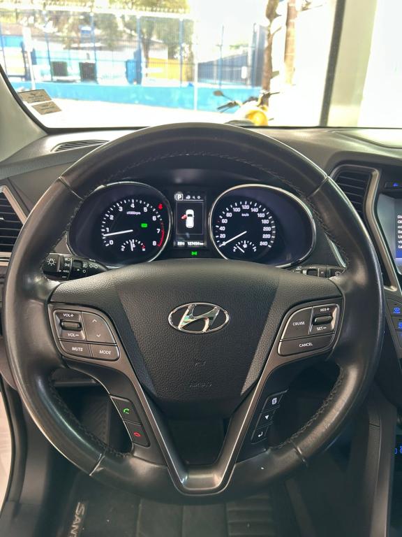HYUNDAI Grand Santa Fé - Foto