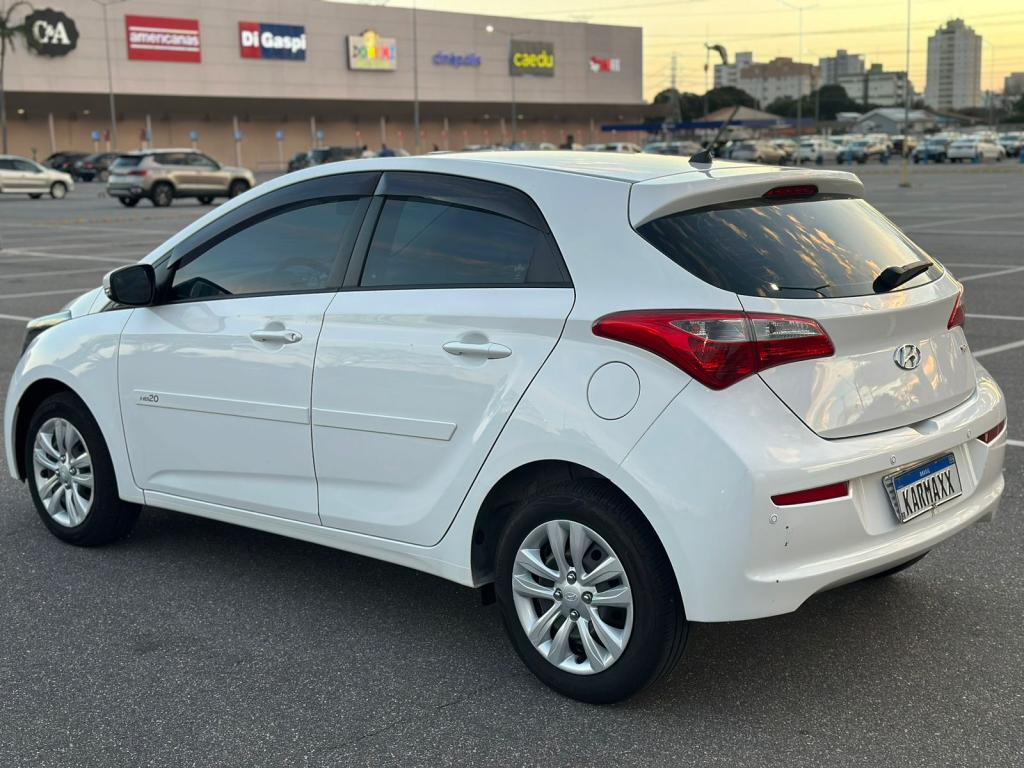 HYUNDAI HB 20 Hatch - Foto