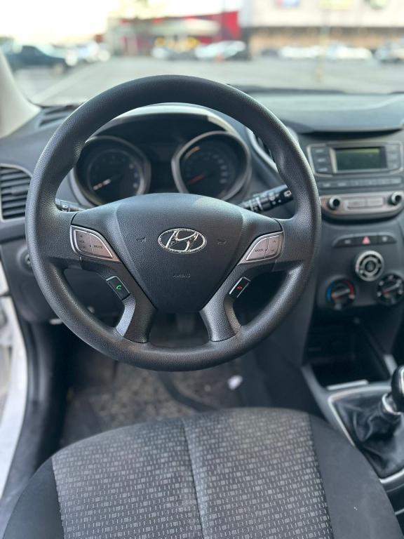 HYUNDAI HB 20 Hatch - Foto