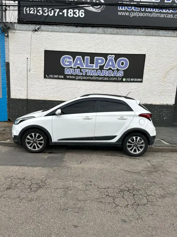 HYUNDAI HB 20 Hatch X - Foto