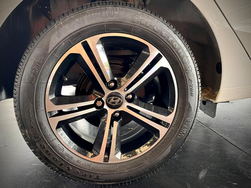 HYUNDAI HB 20 Hatch - Foto