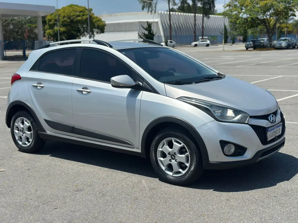 HYUNDAI HB 20 Hatch X - Foto