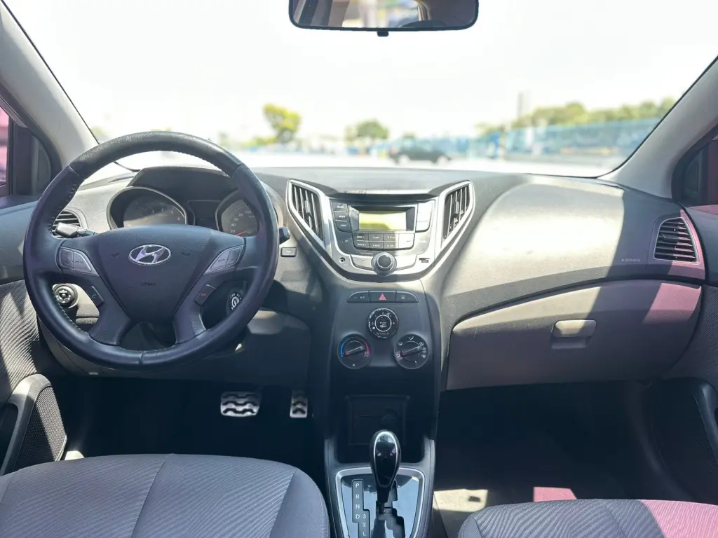 HYUNDAI HB 20 Hatch X - Foto