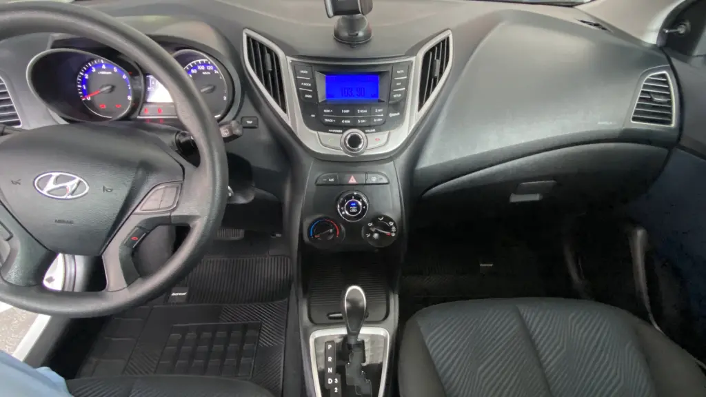 HYUNDAI HB 20 Hatch - Foto
