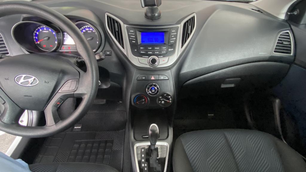 HYUNDAI HB 20 Hatch - Foto