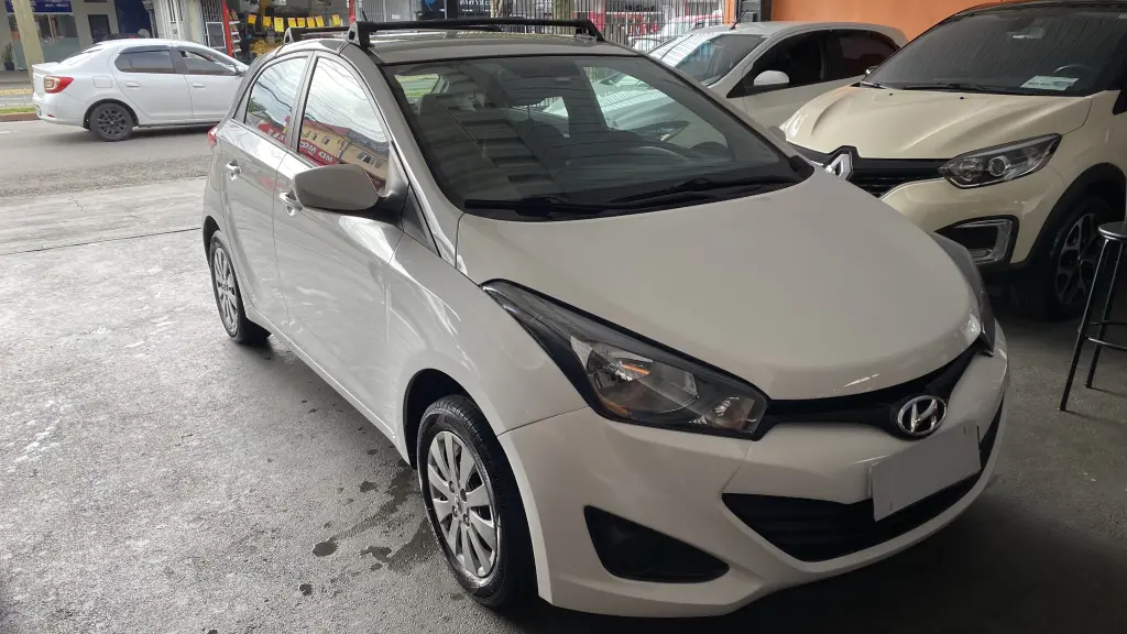 HYUNDAI HB 20 Hatch - Foto