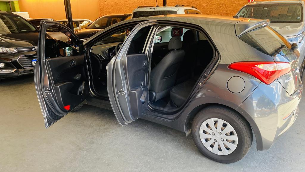 HYUNDAI HB 20 Hatch - Foto