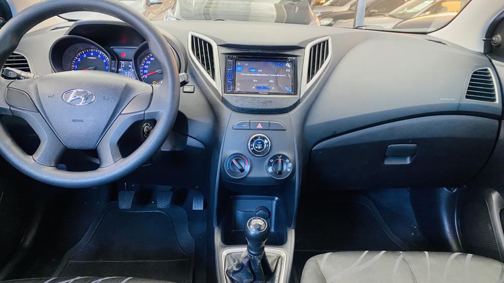 HYUNDAI HB 20 Hatch - Foto