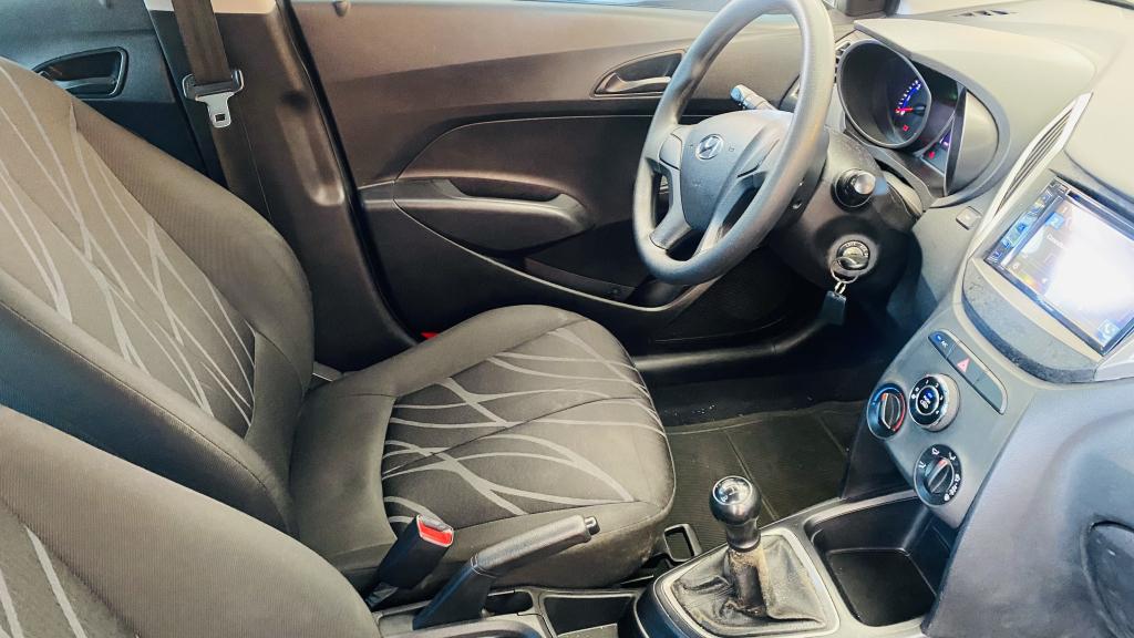 HYUNDAI HB 20 Hatch - Foto