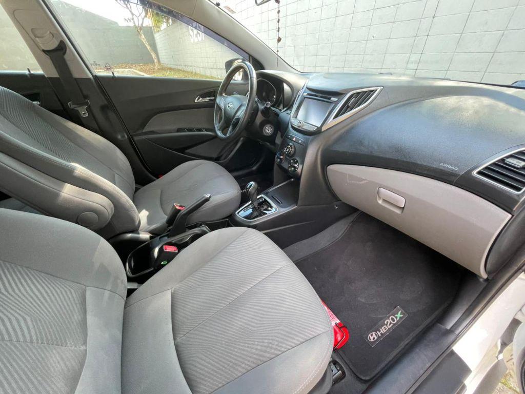 HYUNDAI HB 20 Hatch X - Foto