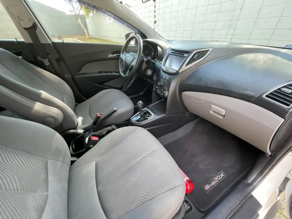 HYUNDAI HB 20 Hatch X - Foto