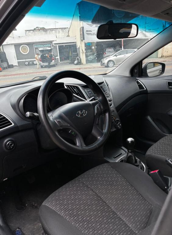 HYUNDAI HB 20 Hatch - Foto