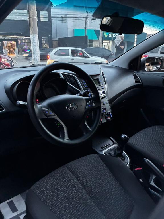 HYUNDAI HB 20 Hatch - Foto