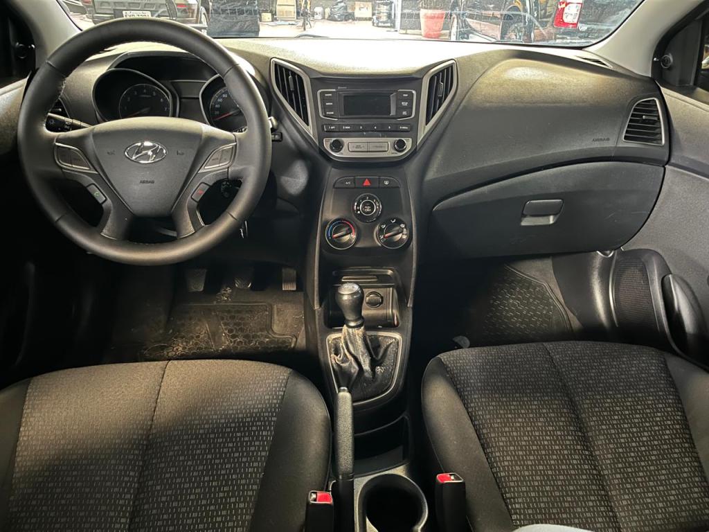 HYUNDAI HB 20 Hatch - Foto