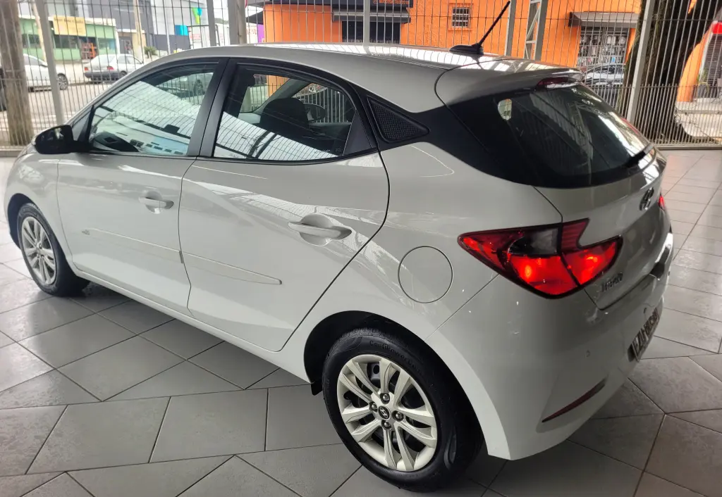 HYUNDAI HB 20 Hatch - Foto